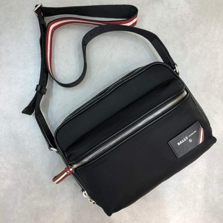 Picture of Bally Mens Bags _SKUfw201699424fw